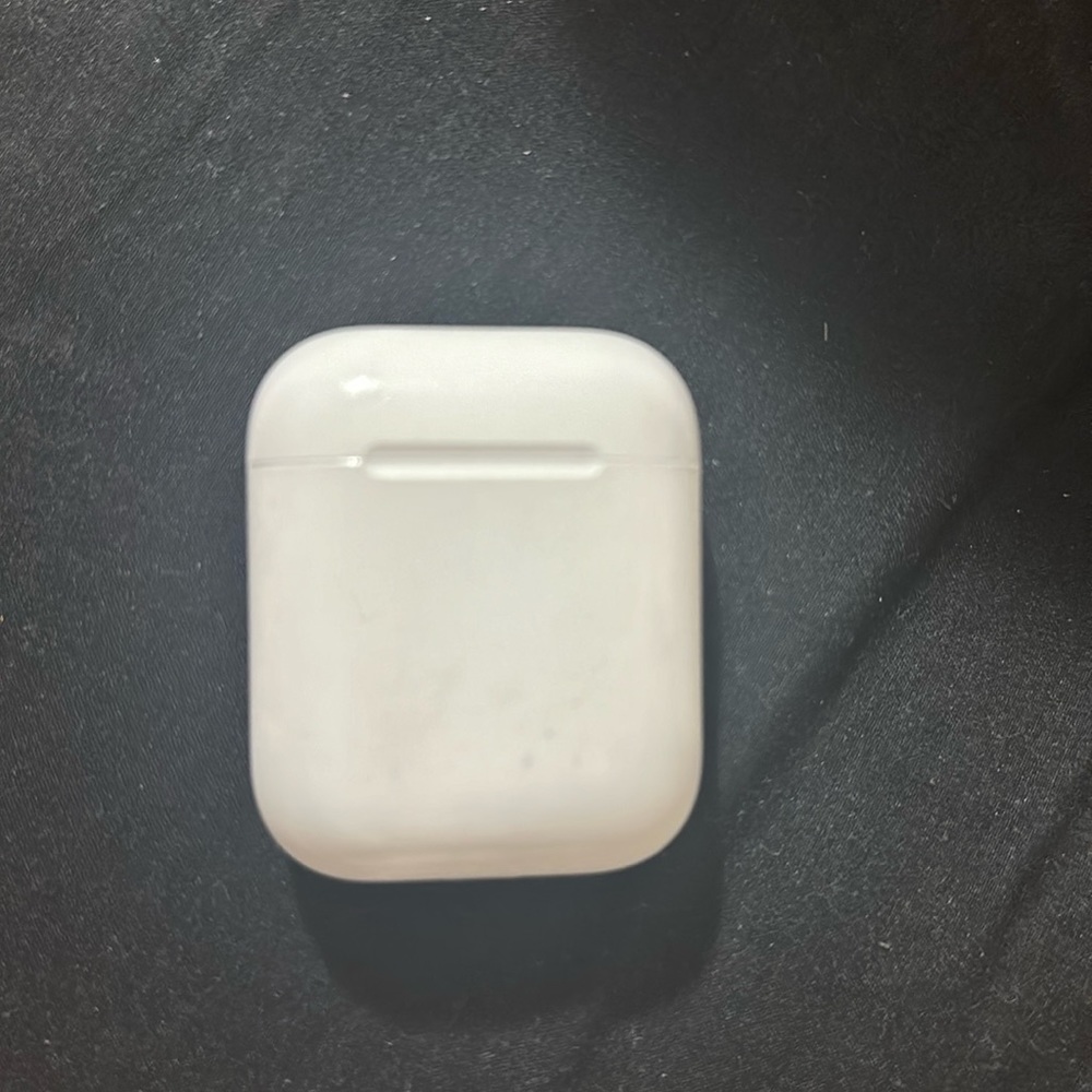Apple AirPods 1st generation